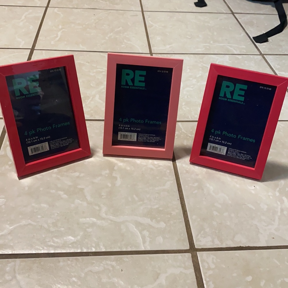 3 pink 4x6 frames bundle - Picture 2 of 4